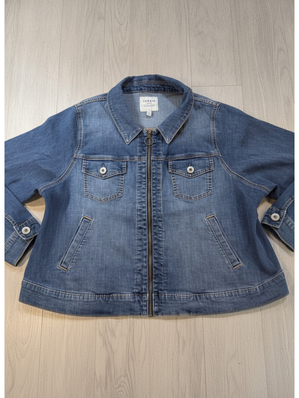 Torrid Denim Jacket Size 4 with Zip Front and Button Details